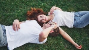 Zodiac Signs That Love to Hug Their Partner